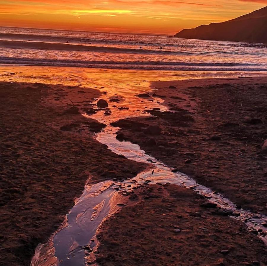 Ocean Backpackers Self-Catering Hostel Ilfracombe Bagian luar foto
