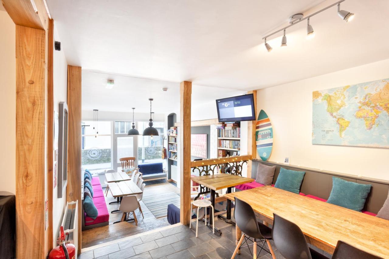 Ocean Backpackers Self-Catering Hostel Ilfracombe Bagian luar foto